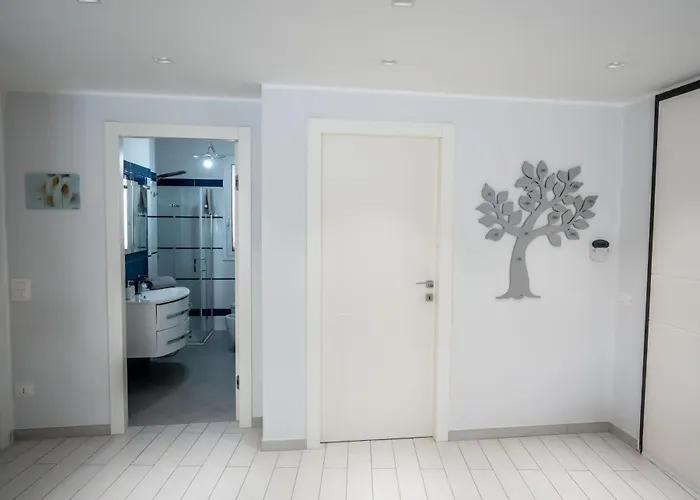 Scirocco House Diamante Semesterbostad